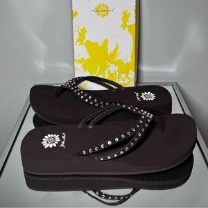 Yellow Box / Celine / Brown